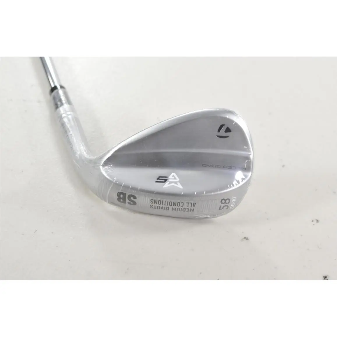 Taylormade Milled Grind 5 Chrome 58 -10 Wedge DG 115g Wedge Flex Steel 219917