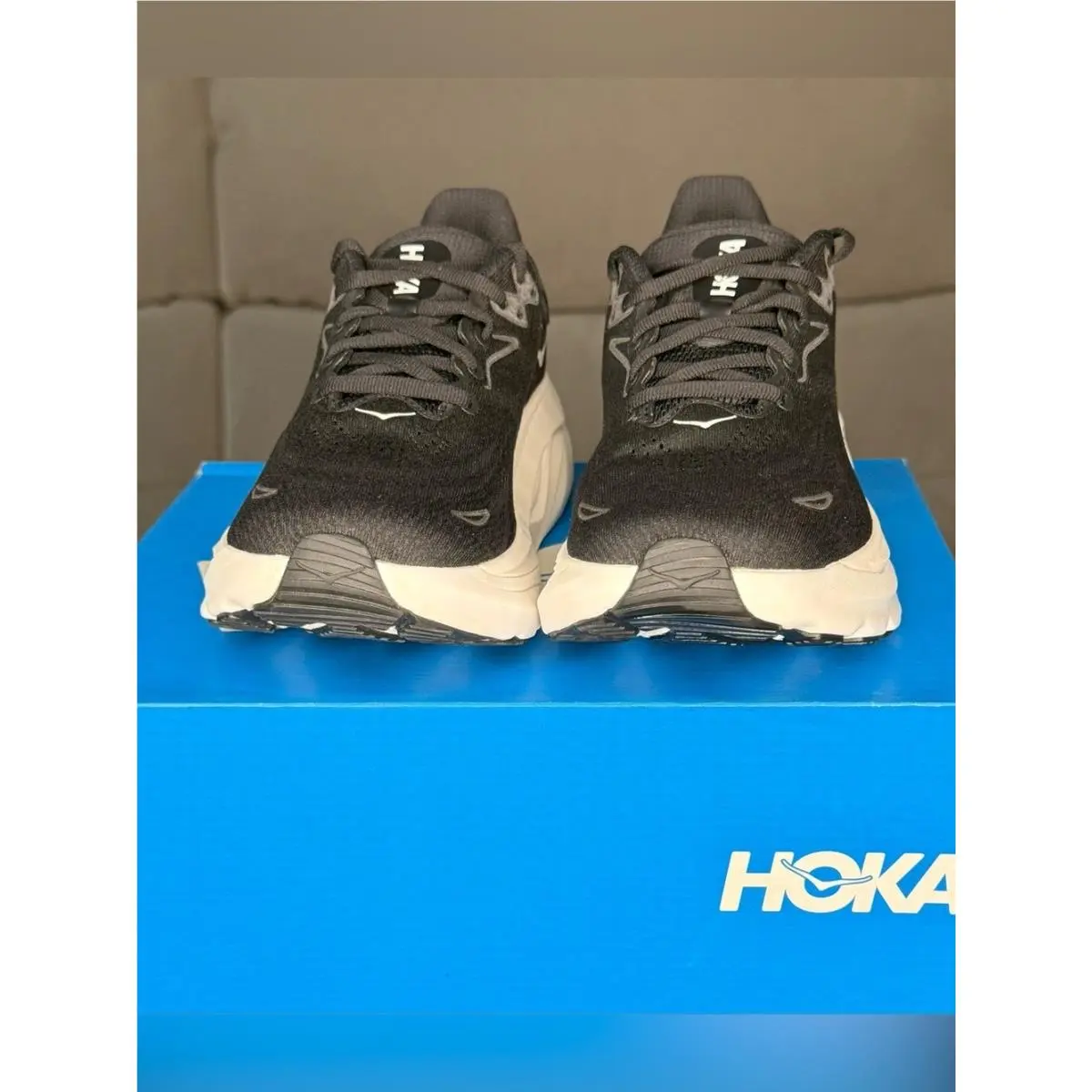 Hoka shoes - Black 2