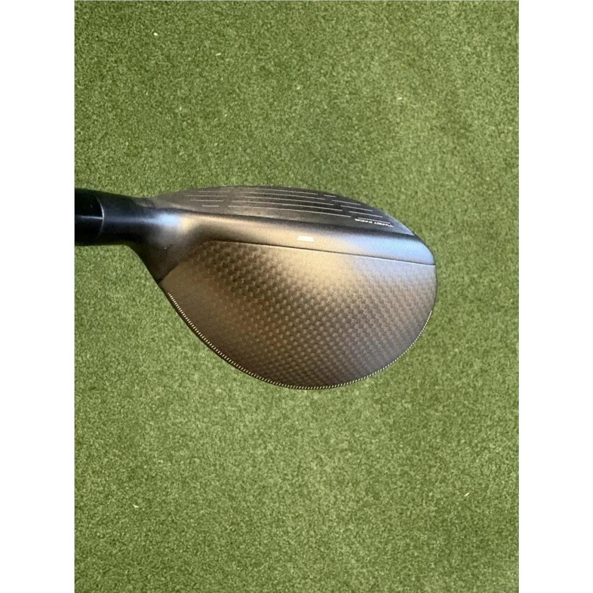 TaylorMade  - Taylor Made QiD4 5 Max Rescue - Black 2
