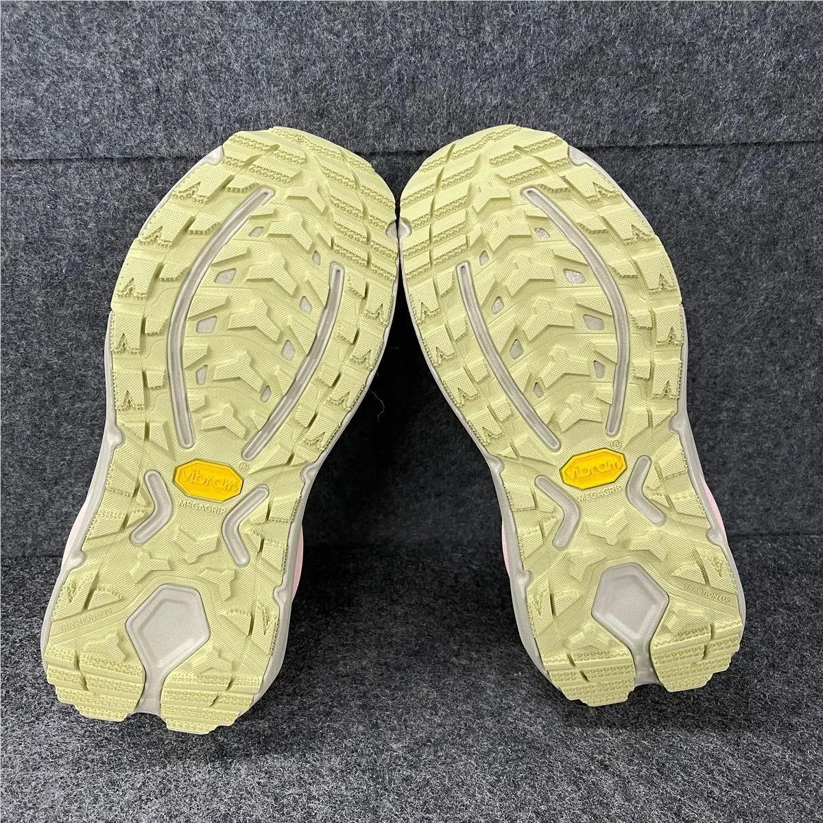 Hoka shoes - VS197143 - vs-197143 - Pink (UPC: 198605175732) 4