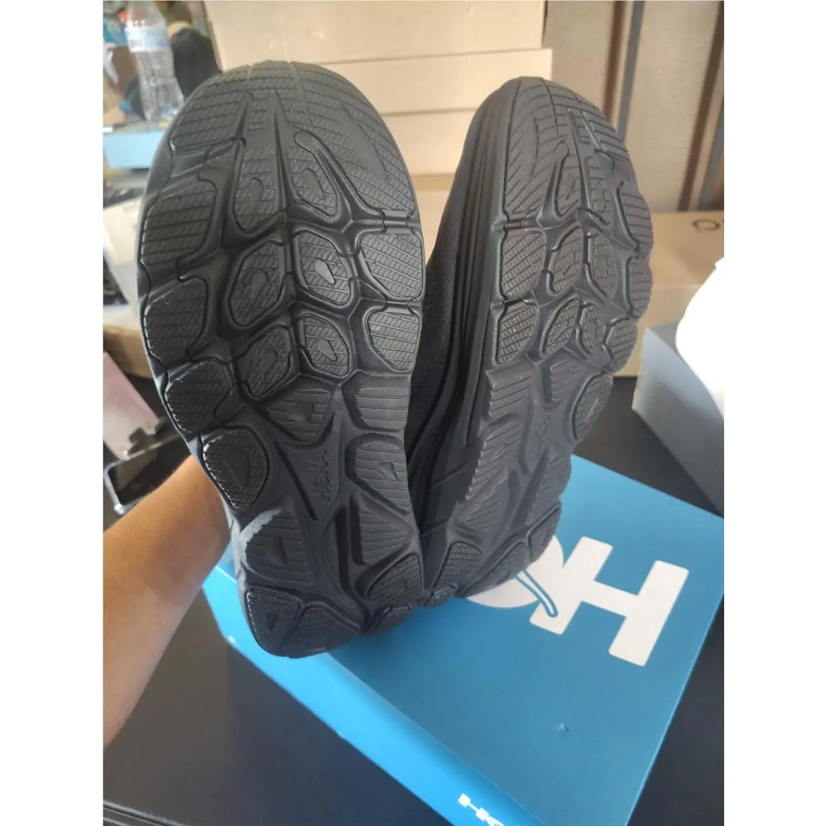 Hoka shoes - Hoka Clifton 10 - Clifton - Black 3