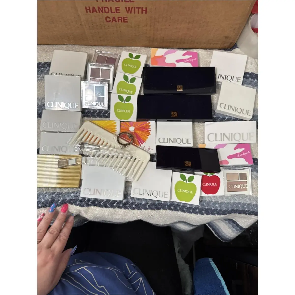 Lot Of 28 Estee Lauder Clinique Makeup Eyeshadow Blush Palettes W Extra