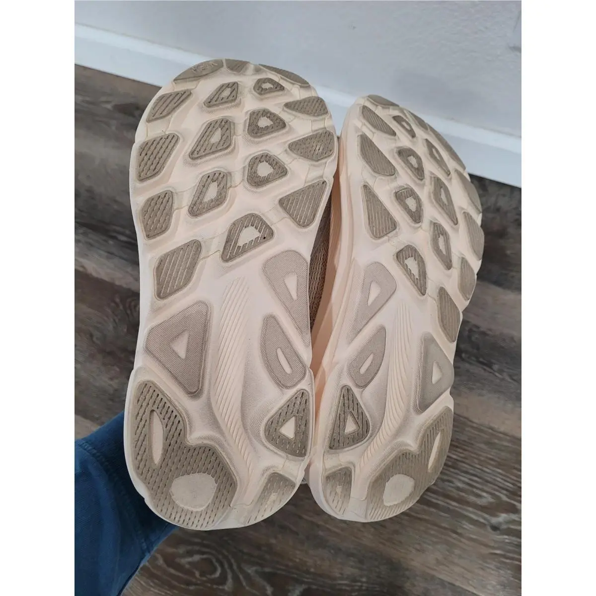Hoka shoes - Clifton L - Clifton - Beige 3