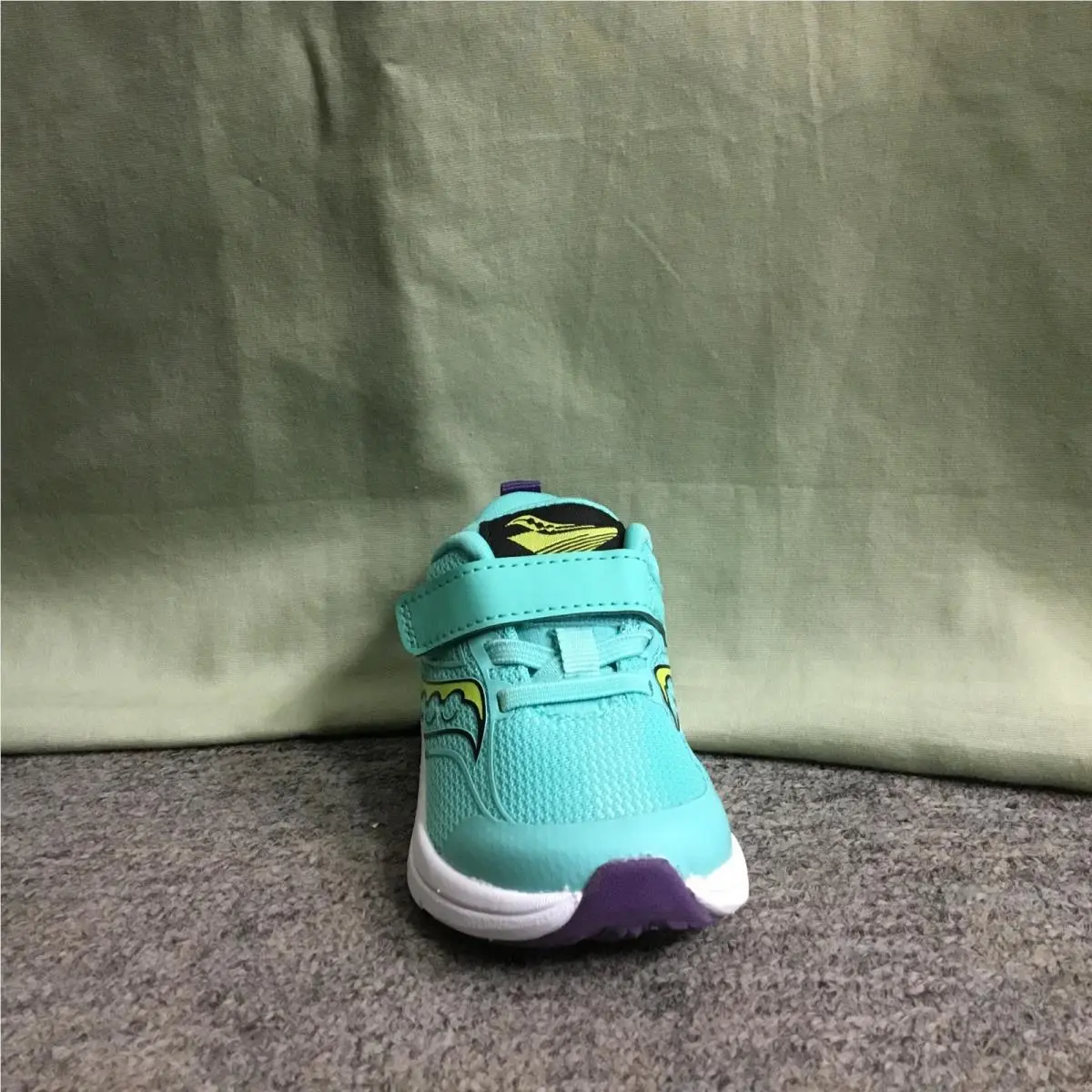 Saucony shoes - Green 1