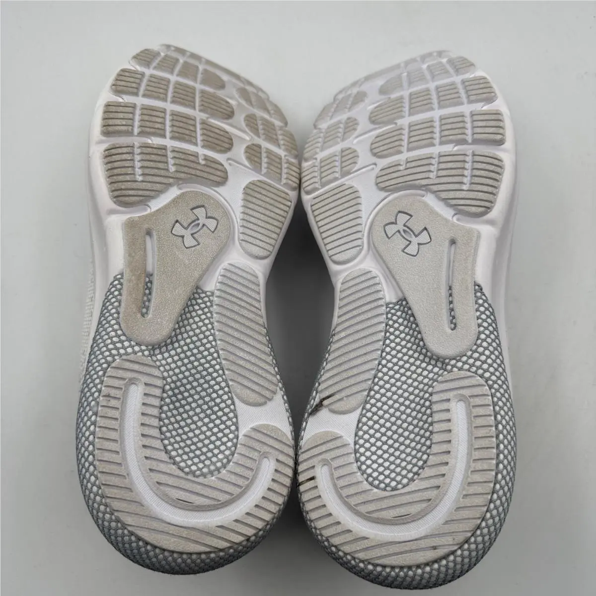 Under Armour shoes - UA W HOVR Turbulence 2 - White 4