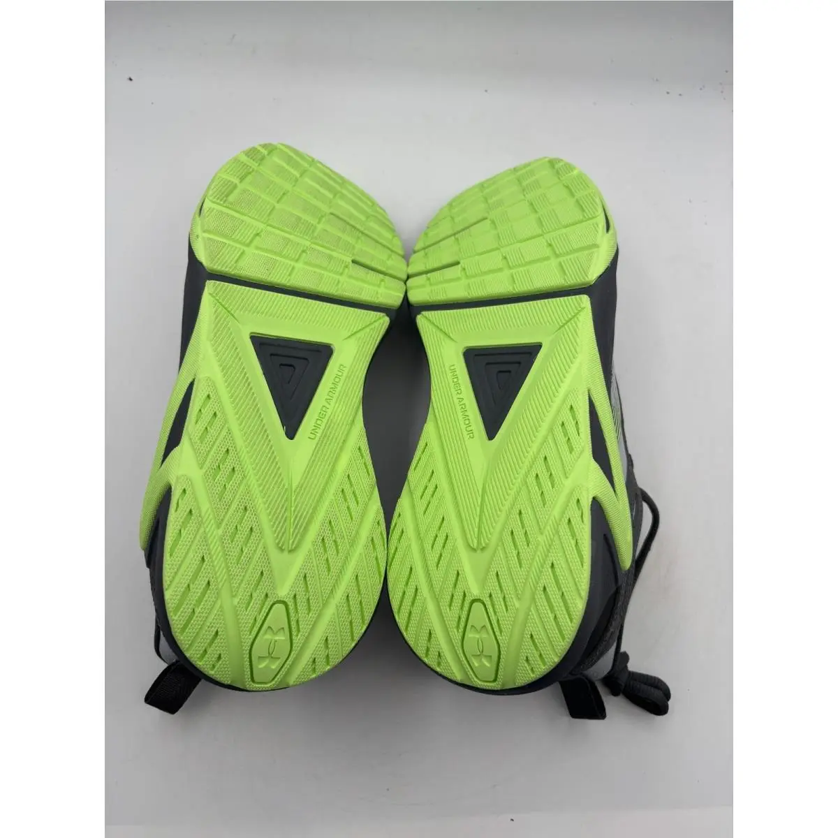 Under Armour shoes - UA Charged Commit TR 5 - Gray 3