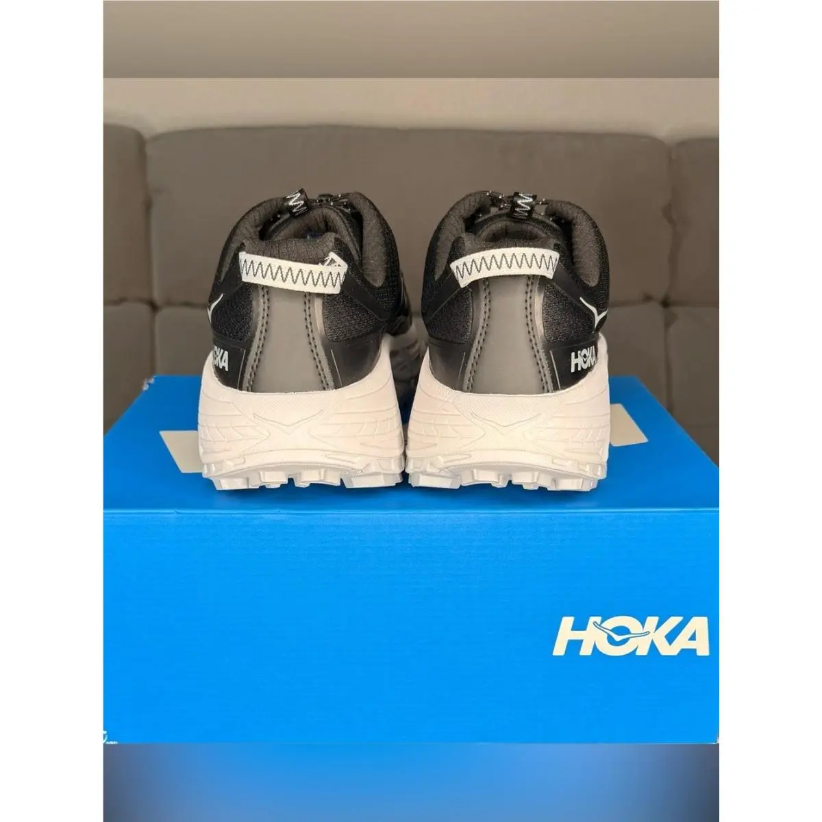 Hoka shoes - NA - Black 2