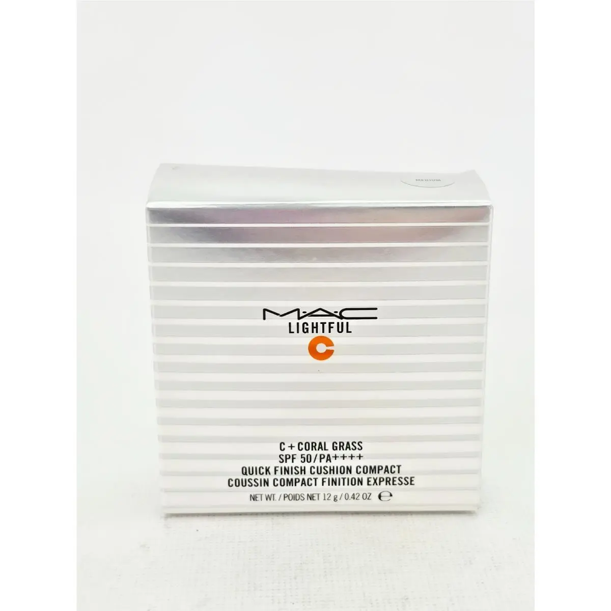 Mac Lightful C Coral Grass Quick Finish Cushion Compact Medium