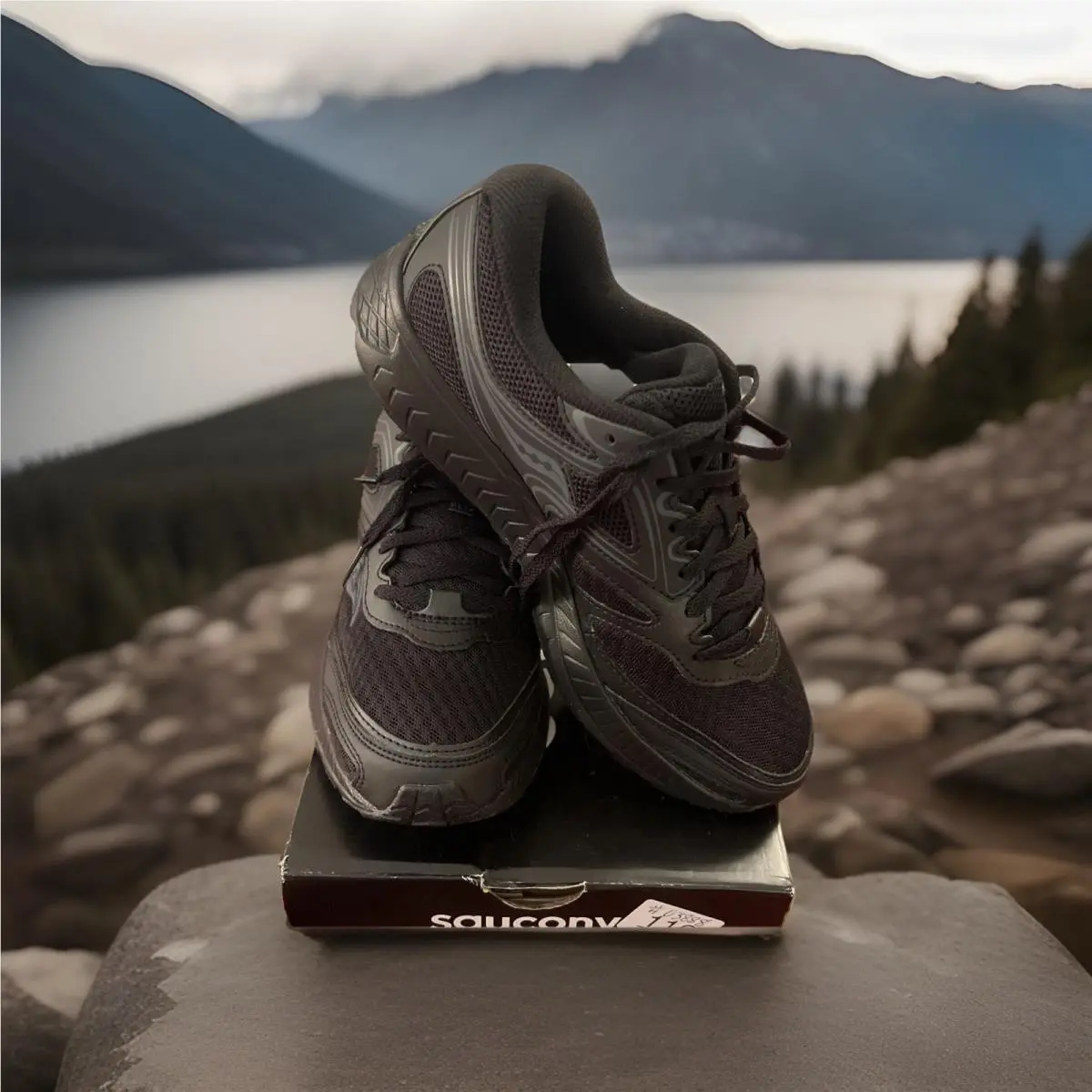 Saucony Versafoam Cohesion 12 Women’s 8.5 Black Running Work Comfort