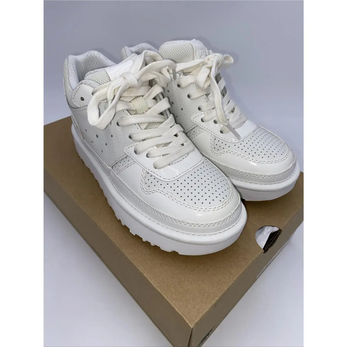 UGG shoes - UGG Highland - Highland - White (UPC: 192410565467) 10