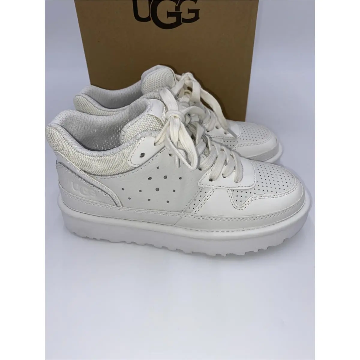 UGG shoes - UGG Highland - Highland - White (UPC: 192410565467) 1