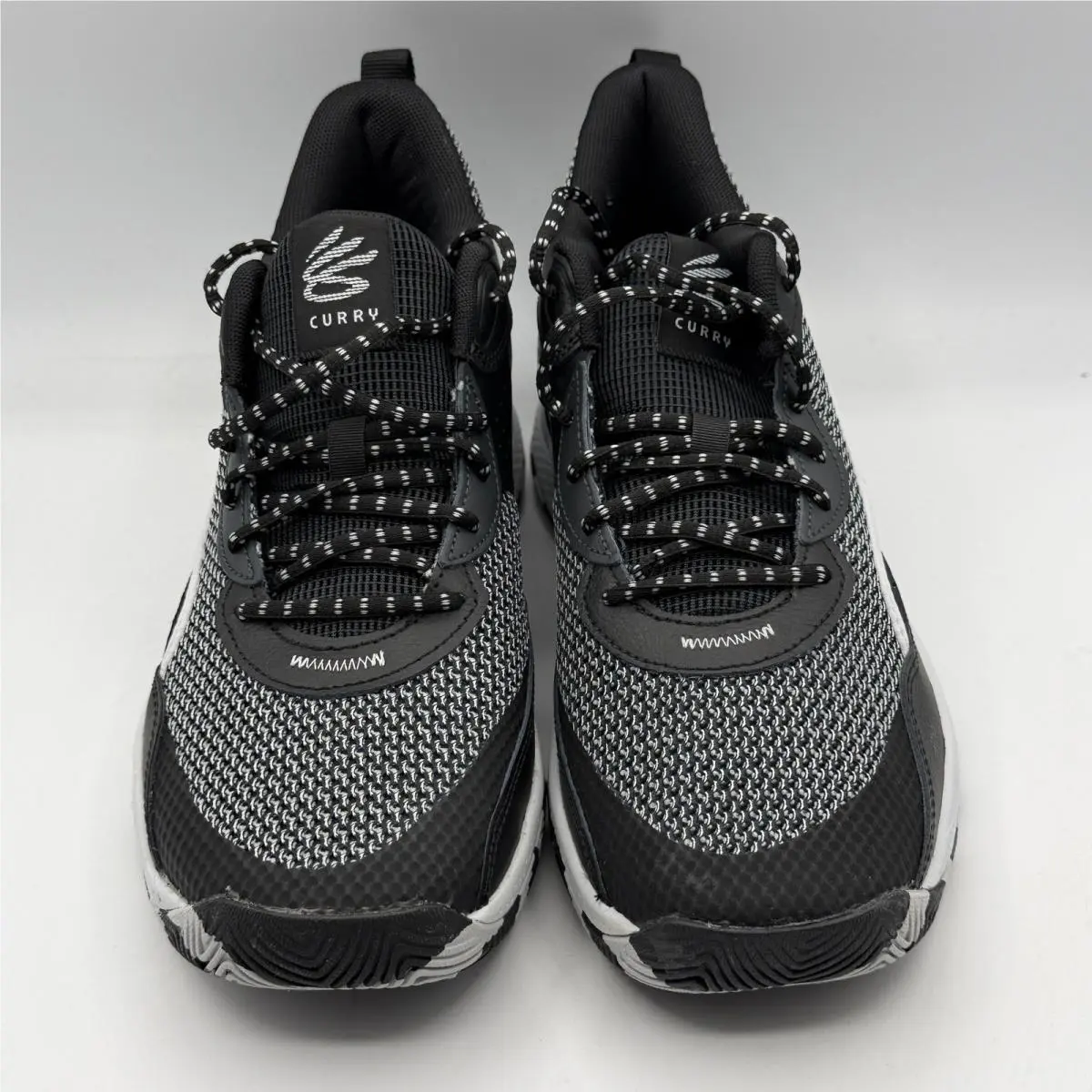 Under Armour shoes - Curry 3Z24 - Curry - Black 1