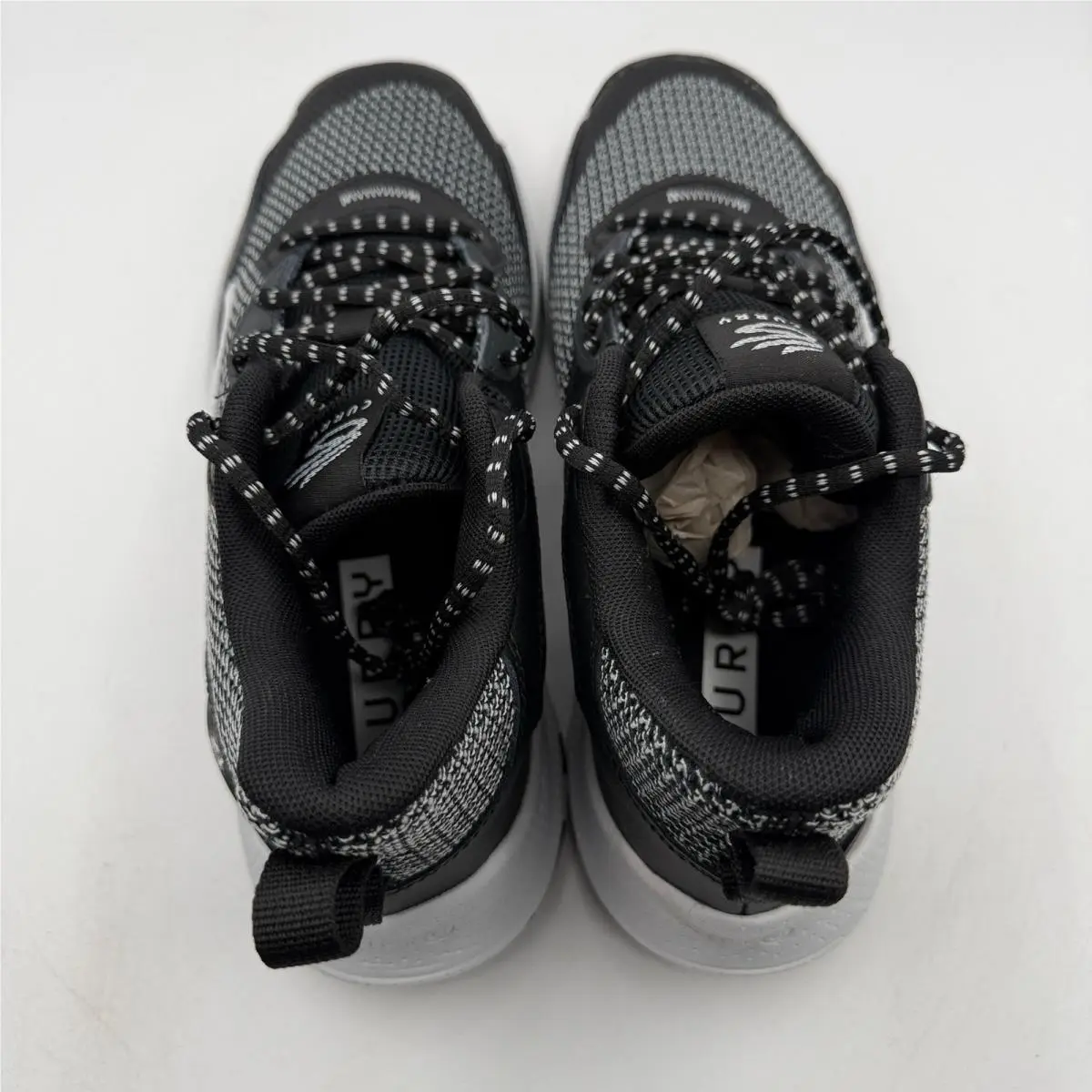 Under Armour shoes - Curry 3Z24 - Curry - Black 3