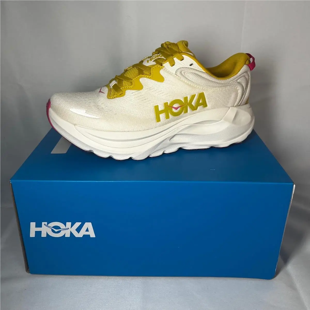 Hoka One One Women`s Gaviota 6 Shoes- Sz 8