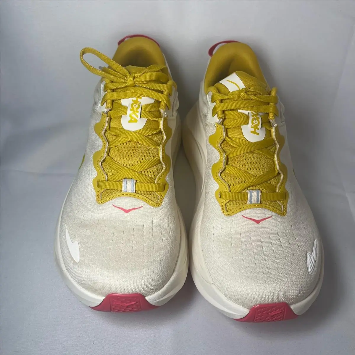 Hoka shoes - HOKA ONE ONE Gaviota 6 - Birch/Yellow Gold 1
