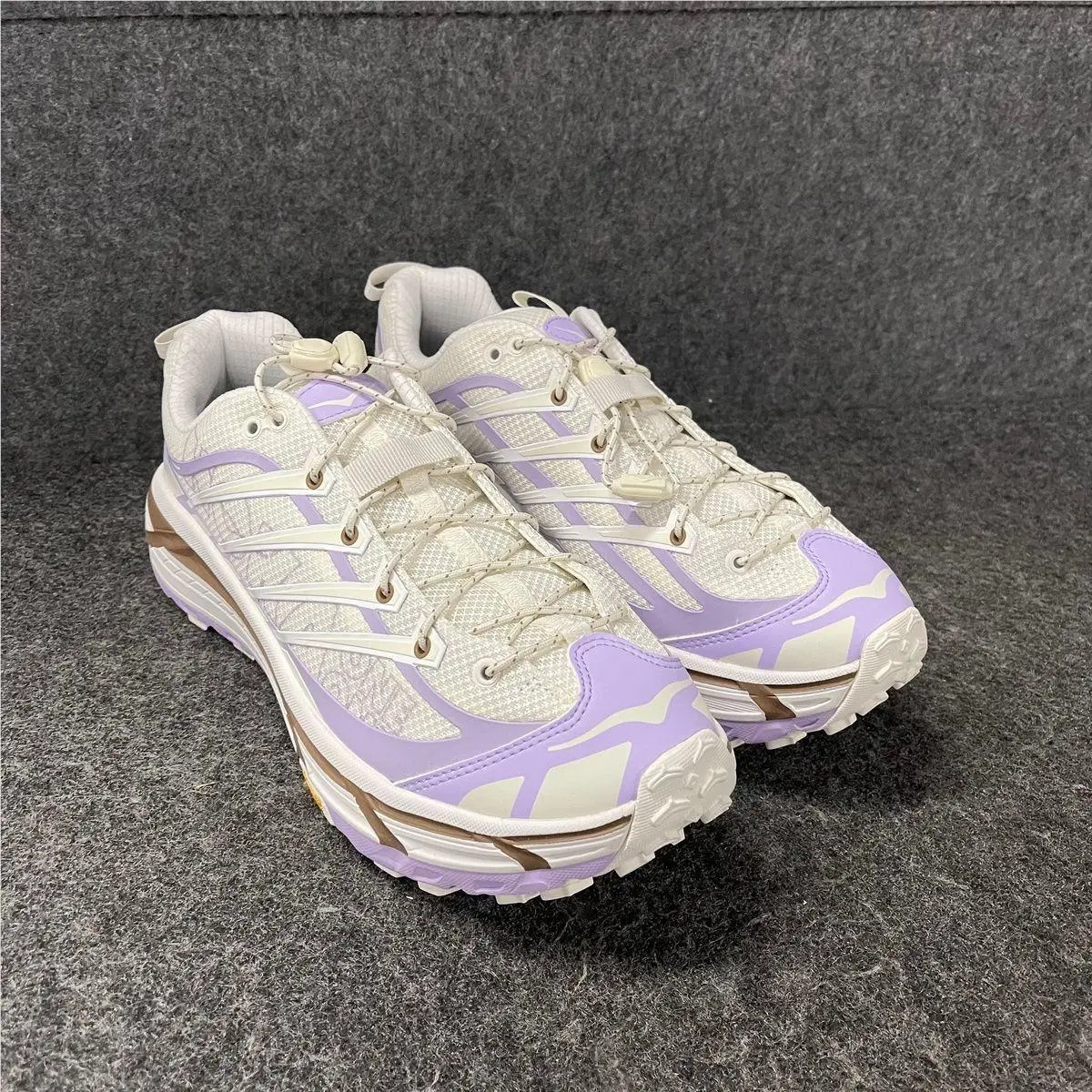 Hoka Mafate Three2 Wordmark Athletic Sneaker Unisex Size US M11/W12