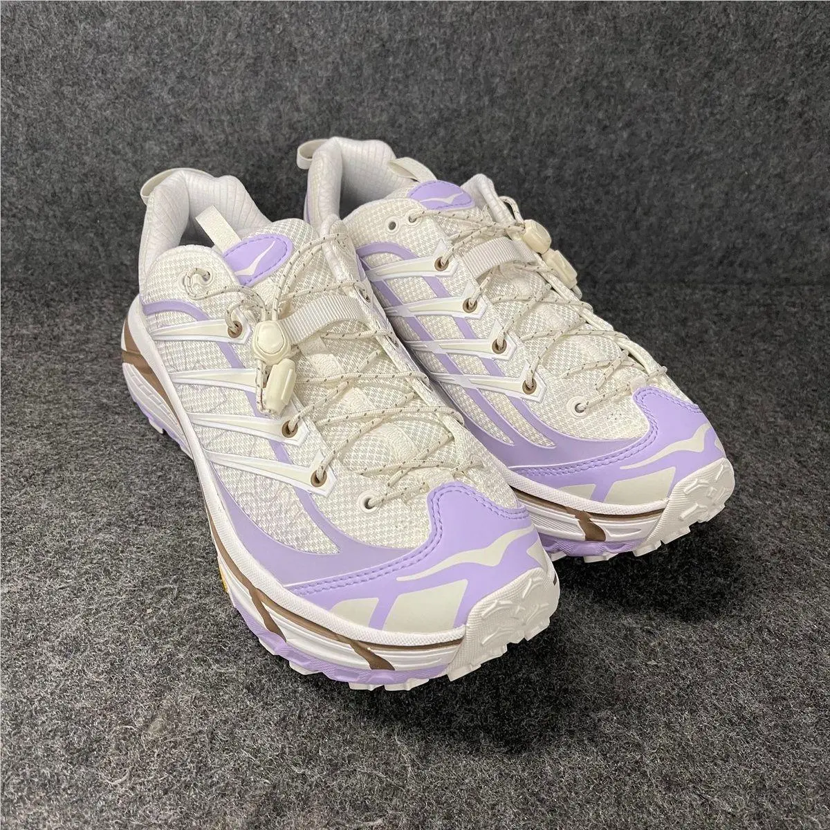 Hoka Mafate Three2 Wordmark Athletic Sneaker Unisex Size US M10/W11