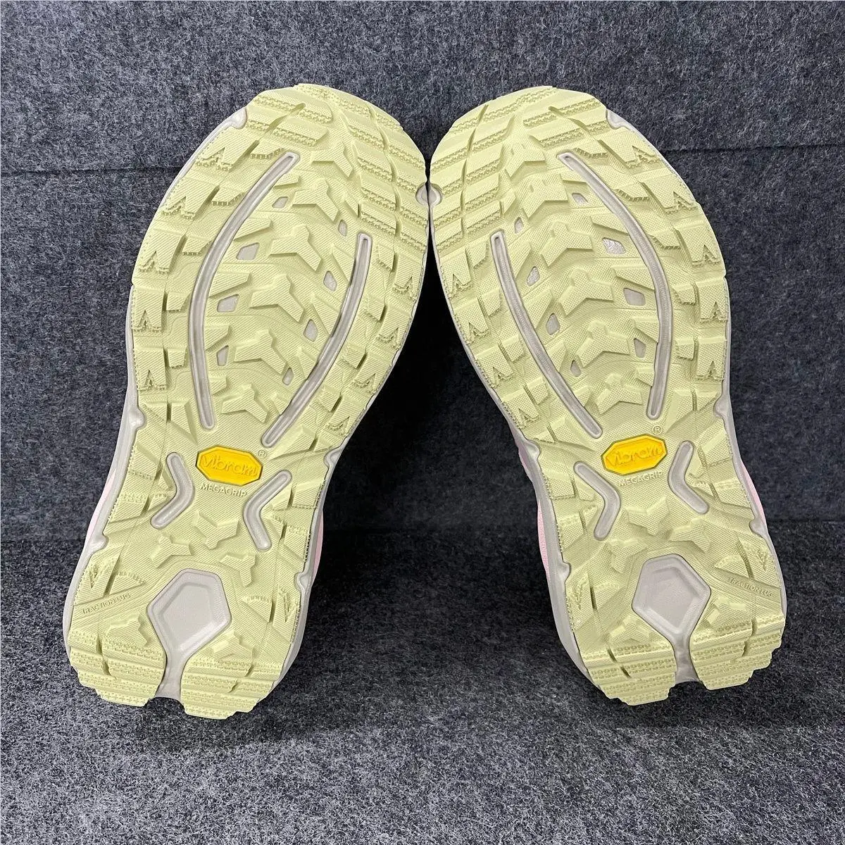 Hoka shoes - VS197138 - vs-197138 - Pink (UPC: 198605175664) 2