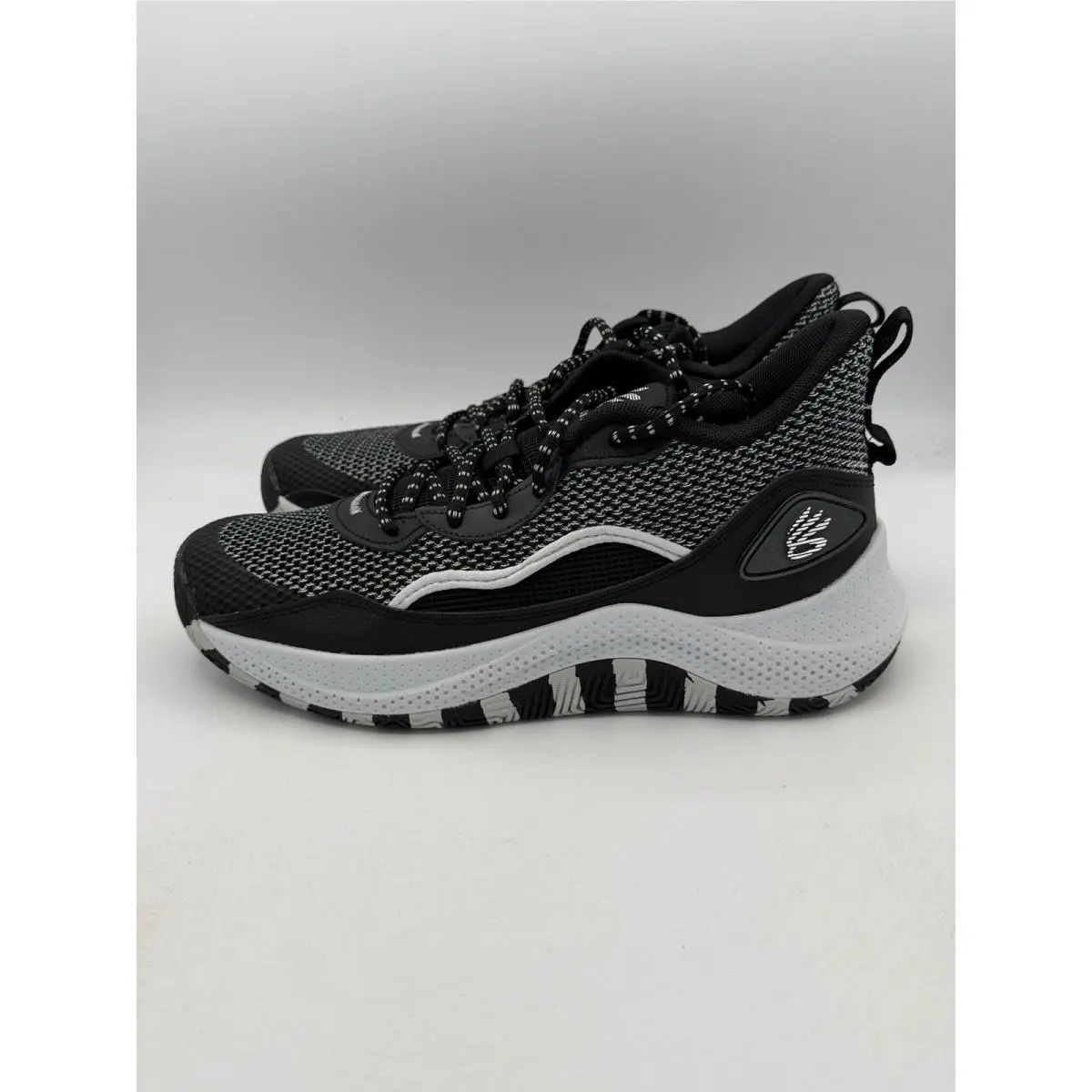 Under Armour shoes - Curry 3Z 24 - Curry - Black 1
