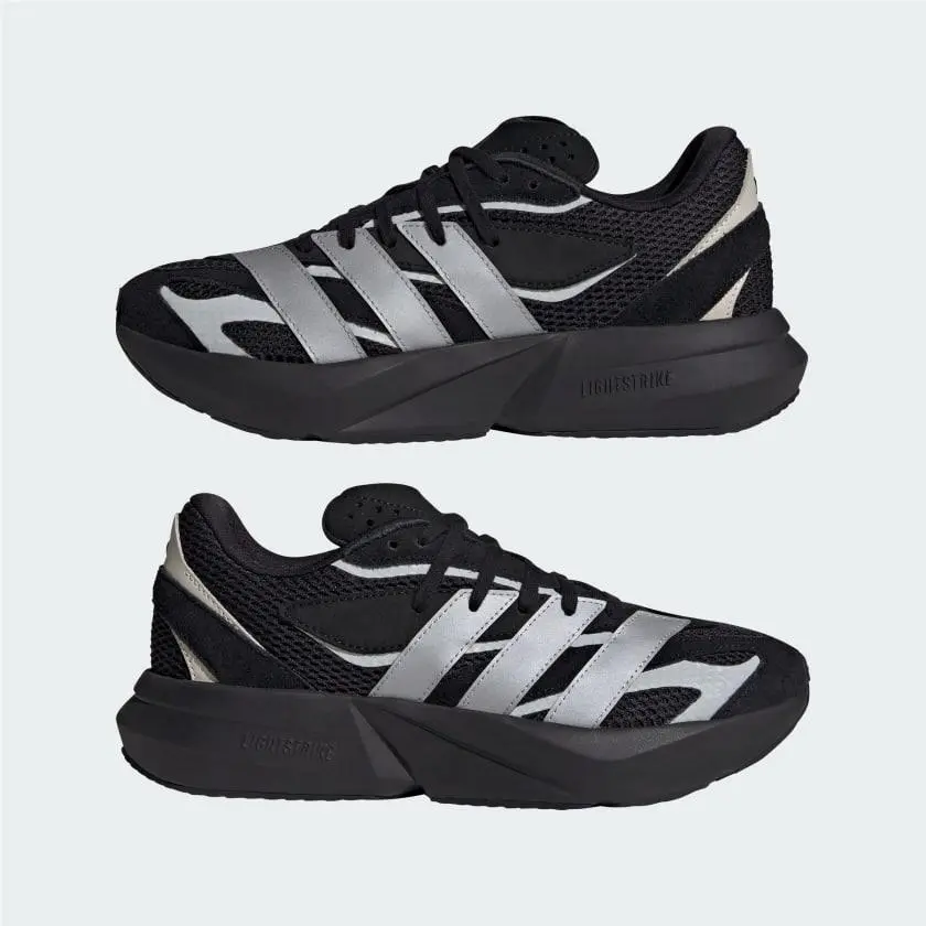 Adidas shoes - Core Black / Matte Silver / Off White