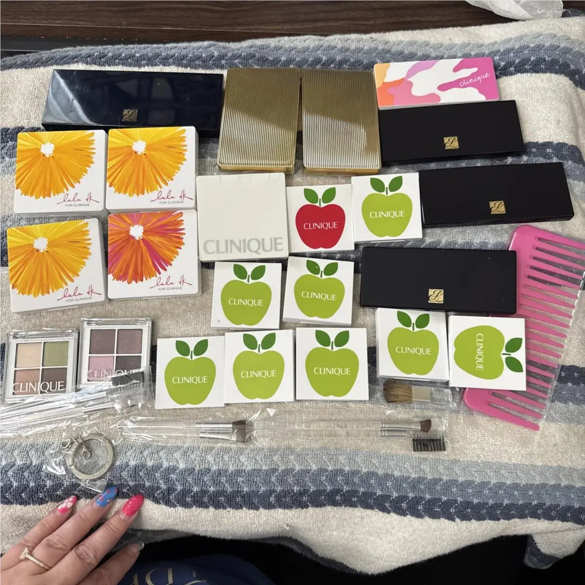 Lot Of 23 Estee Lauder Clinique Makeup Eyeshadow Blush Palettes W Extra
