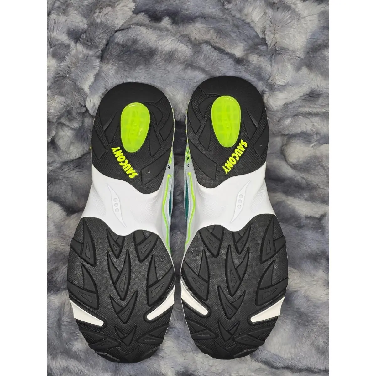 Saucony shoes - 3D Grid Hurricane - Grid Hurricane - White 6