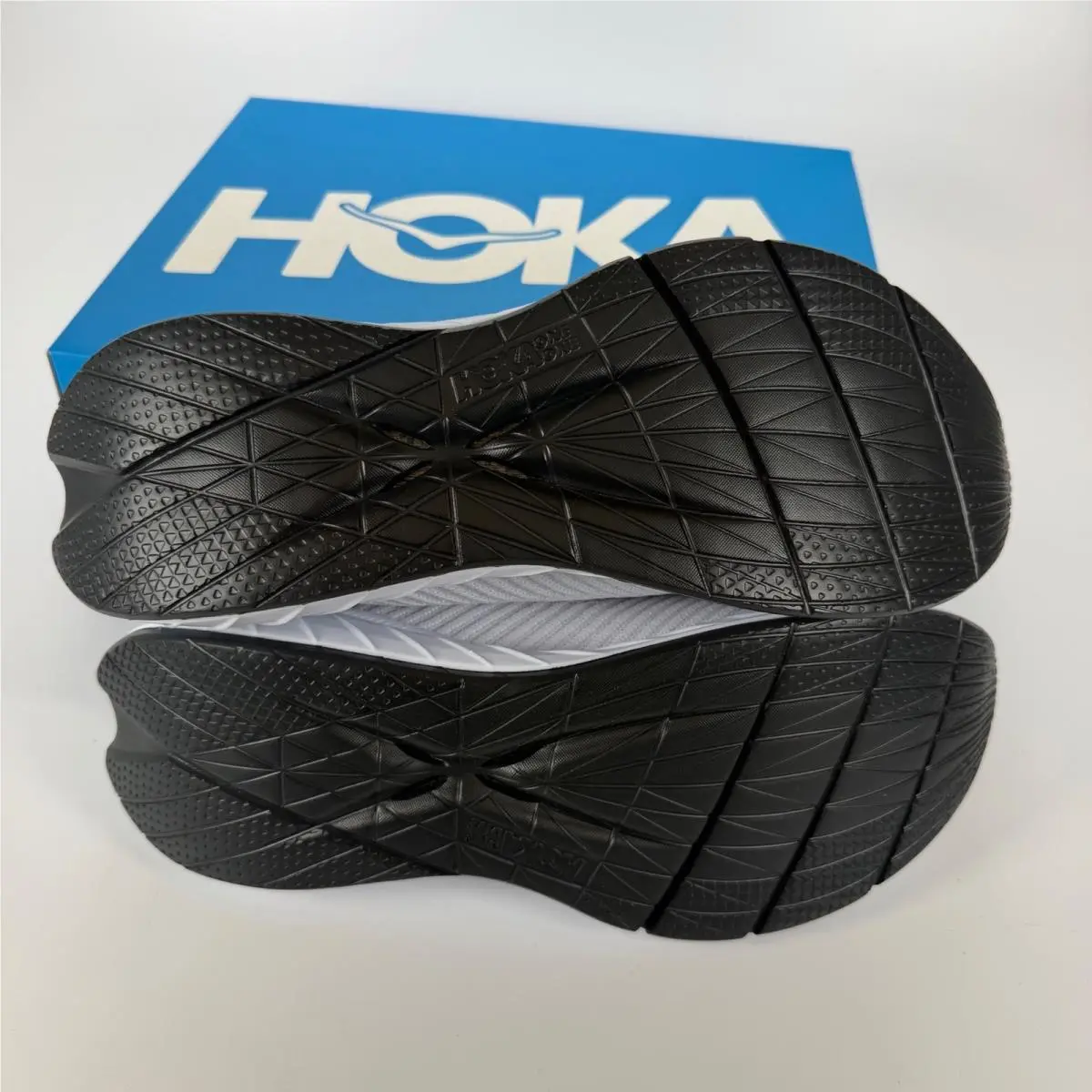 Hoka shoes - Hoka Carbon X 3 - Carbon - Black 4