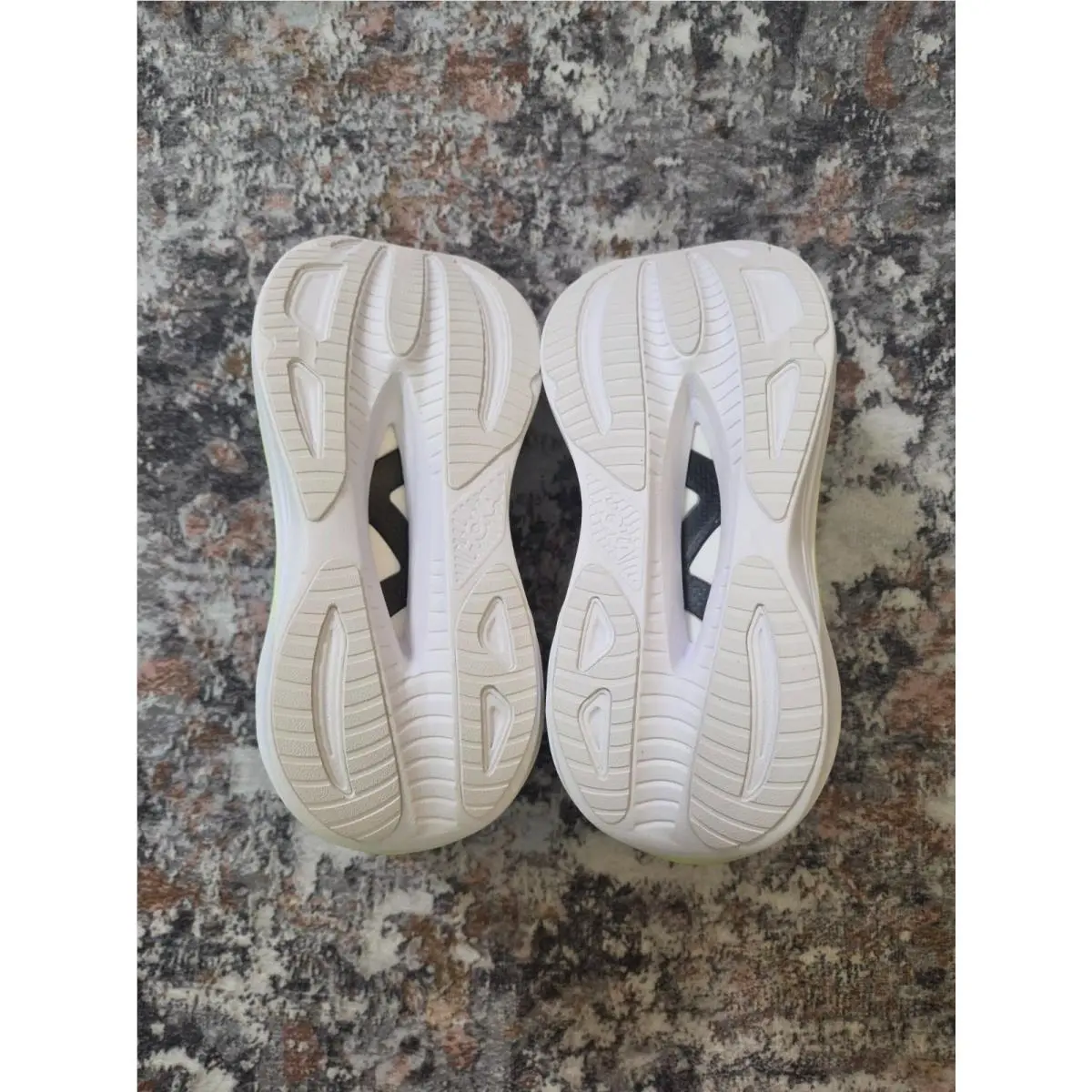 Hoka shoes - HOKA Skyward X 2 - Skyward - White/Neon Yuzu 7