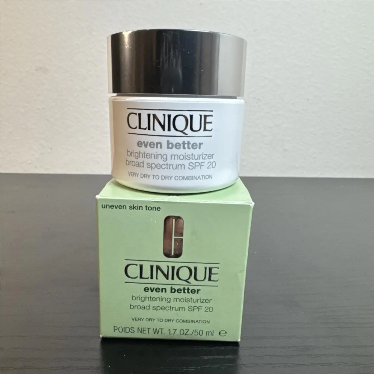 Clinique Even Better Brightening Moisturizer Broad Spectrum Spf 20 1.7 OZ/50 ml