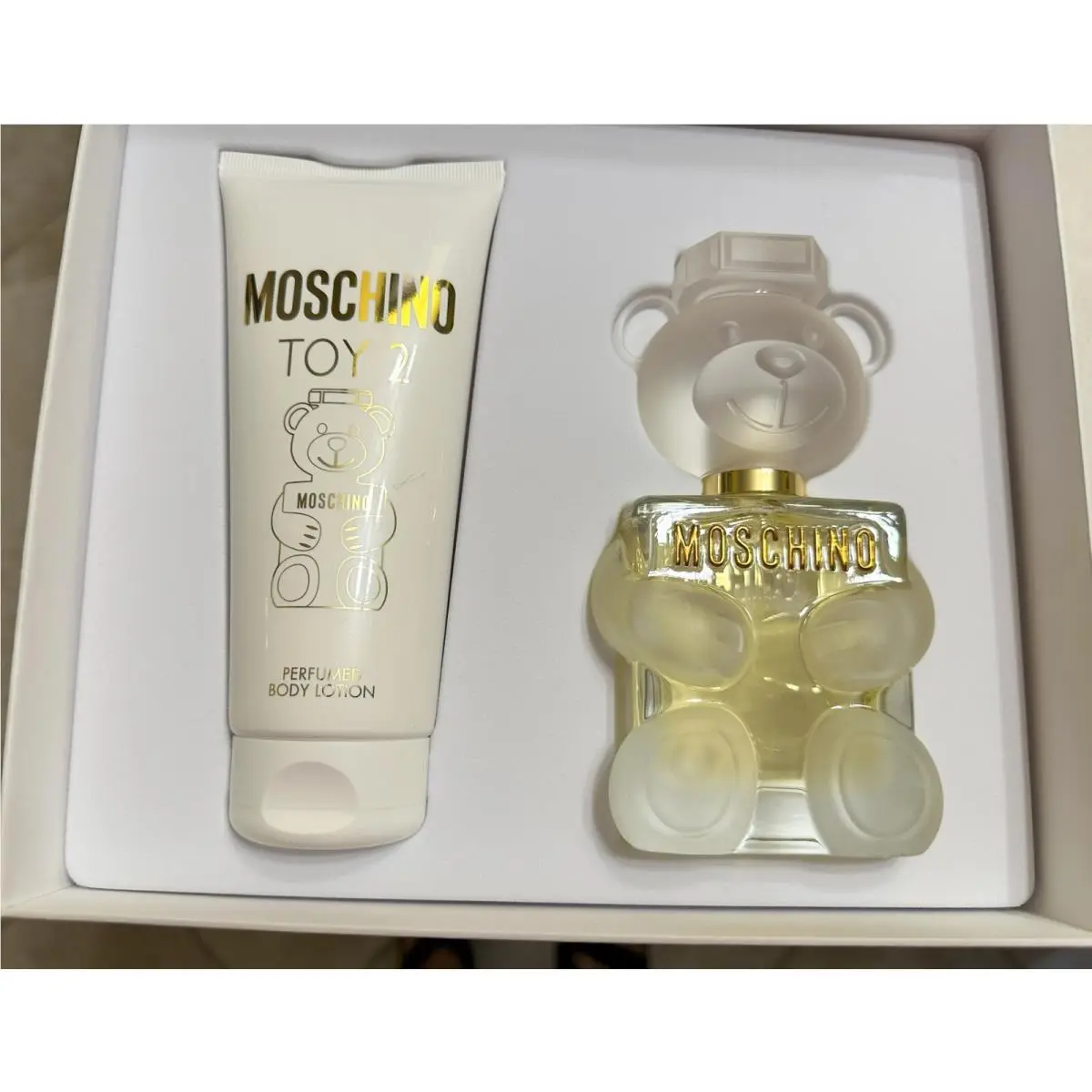 Moschino Toy 2 Women`s 2PC Gift Set Parfum and Body Lotion