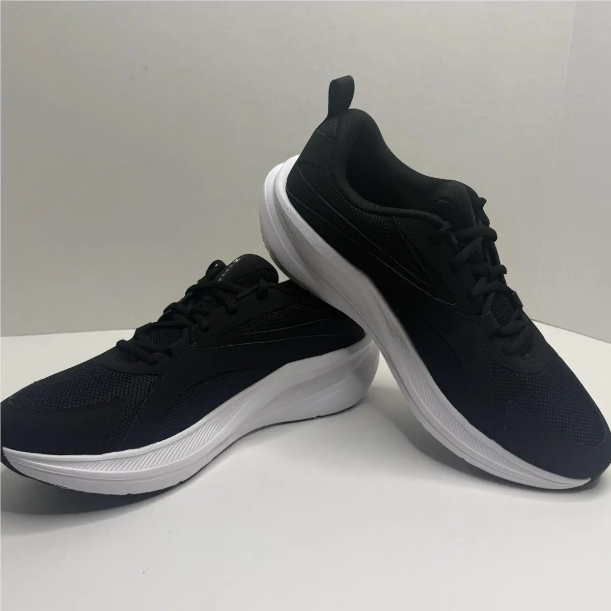 Under Armour shoes - Assert 11 - Assert - White 2