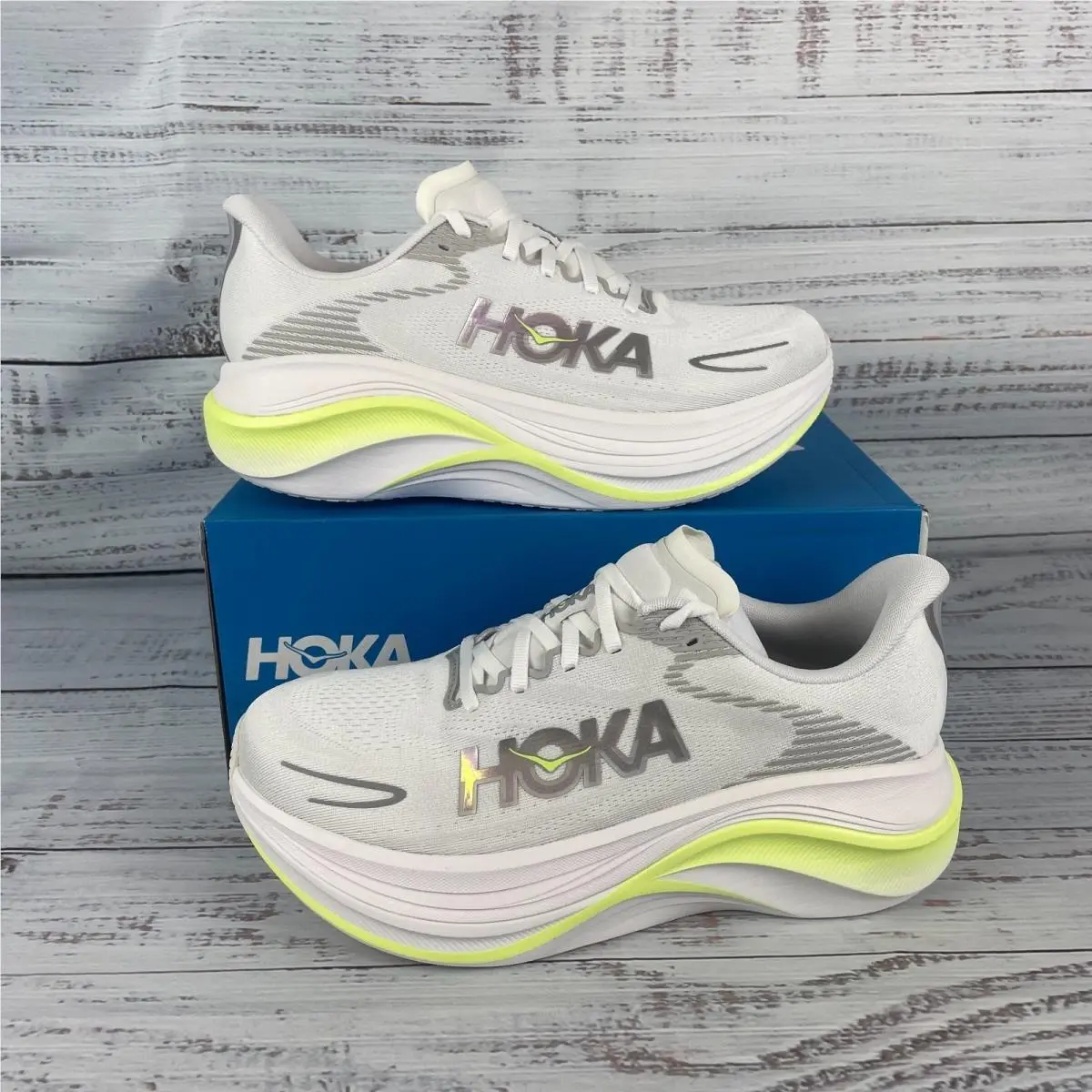 Hoka One Skyward X 2 Womens Sz 9.5B Running Shoes White Metallic Running Shoes T