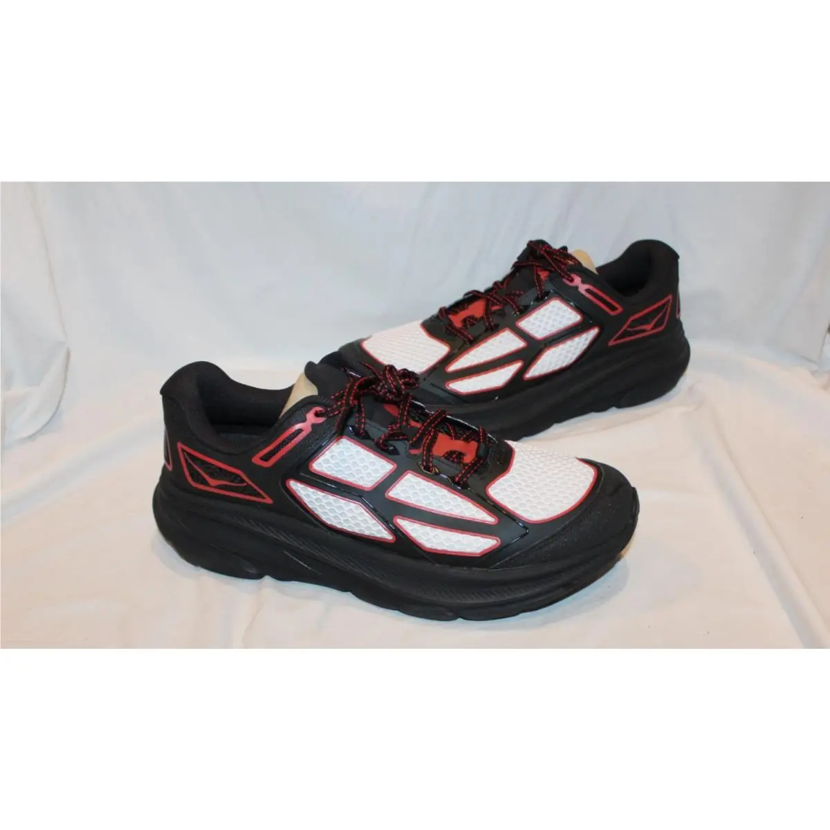 Hoka One One Clifton One 9 Men`s 10 Athletic Running Sneakers Bcrs Black Red