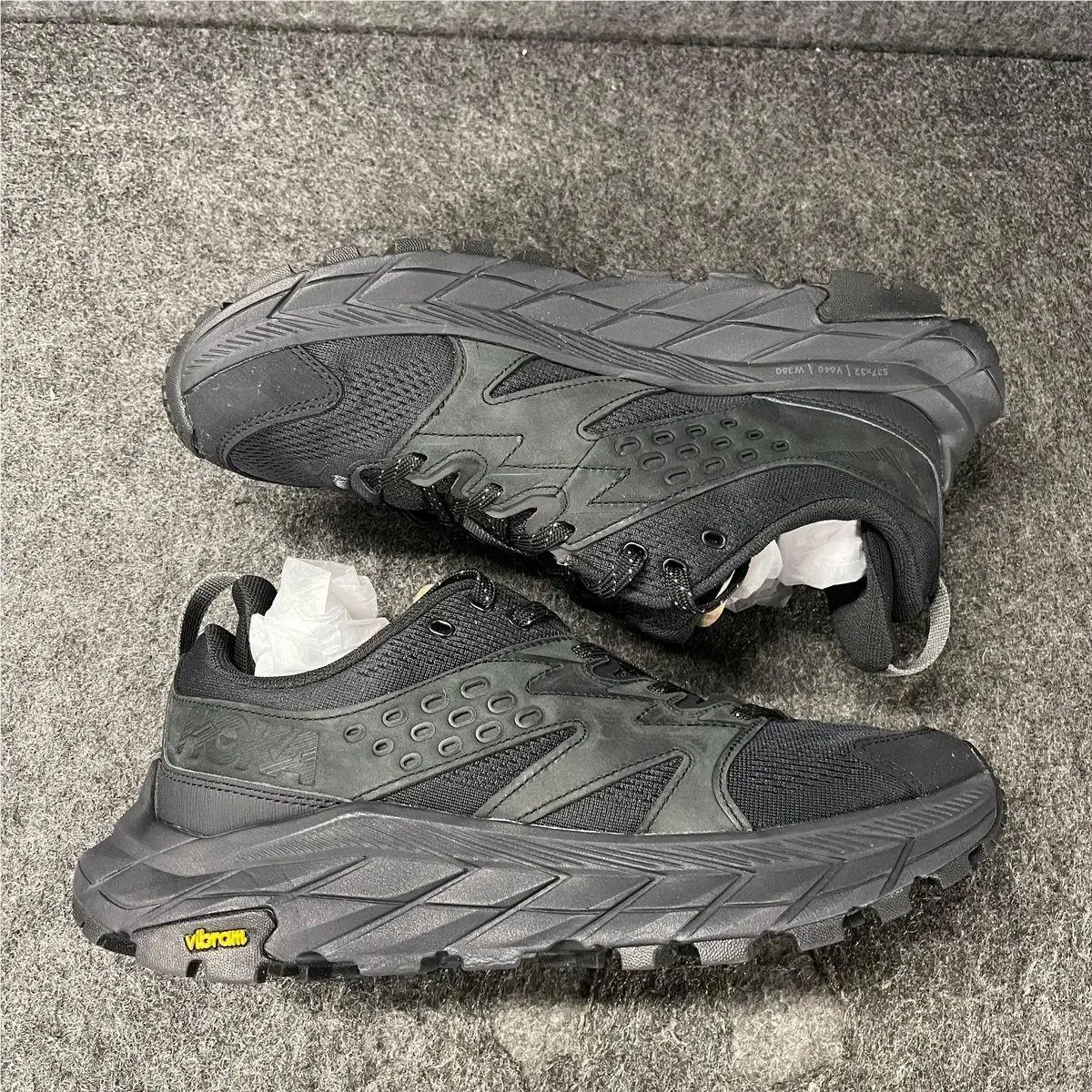 Hoka shoes - M ANACAPA BREEZE LOW - ANACAPA BREEZE LOW - 1127920 - Black (UPC: 195719634421) 1