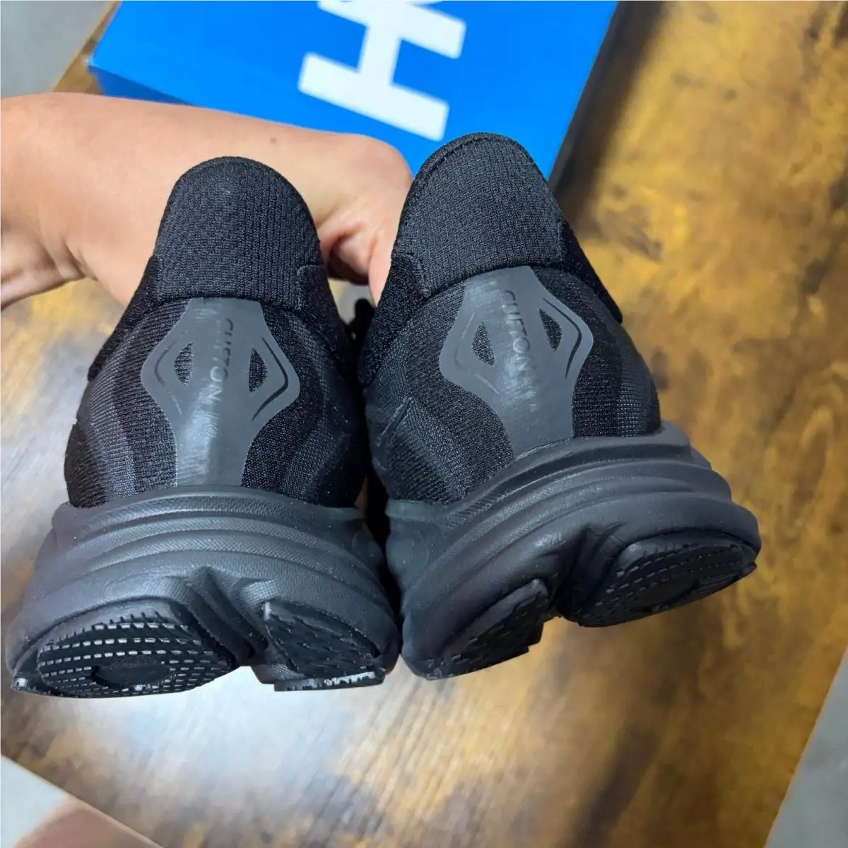 Hoka shoes - Black 3
