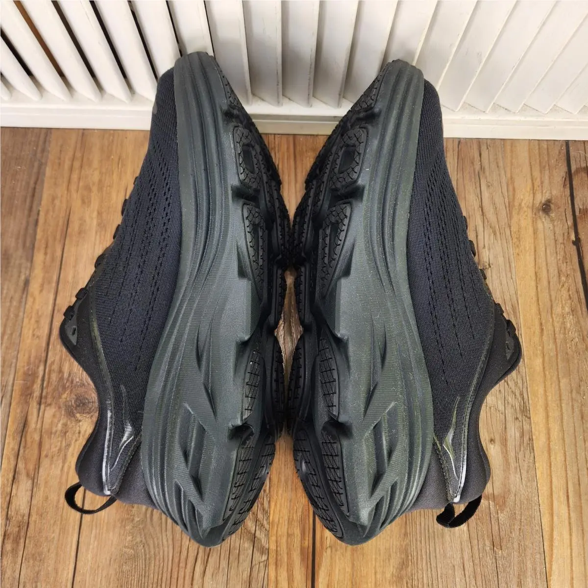 Hoka shoes - Hoka One One Bondi 8 - 1127952-BBLC - Black 5