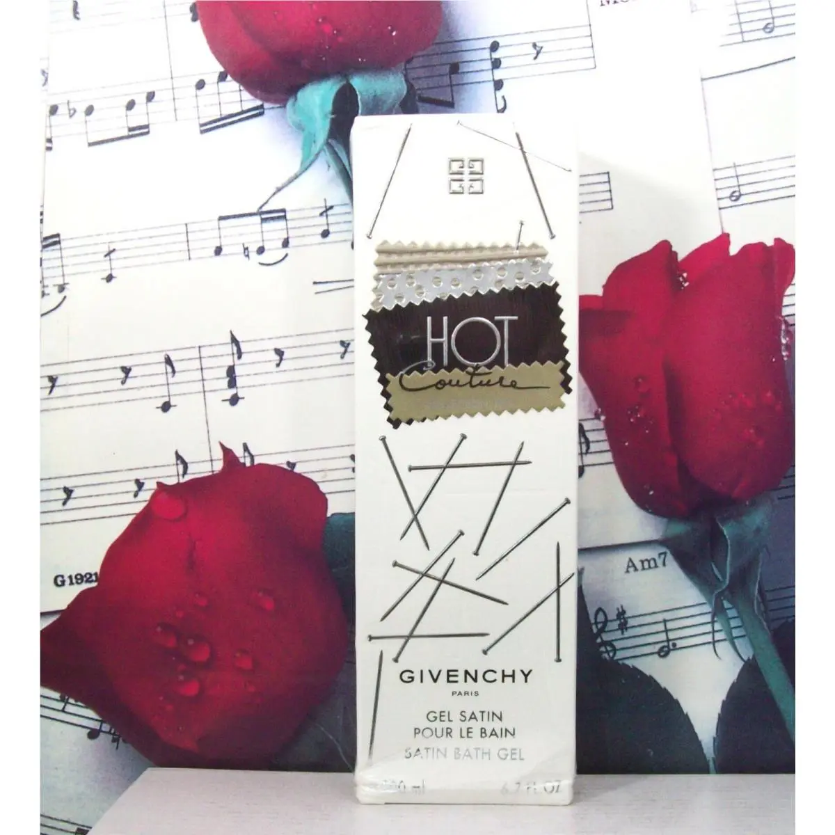 Hot Couture Bath / Shower Gel 6.7 Fl. Oz. Box. Vintage by Givenchy