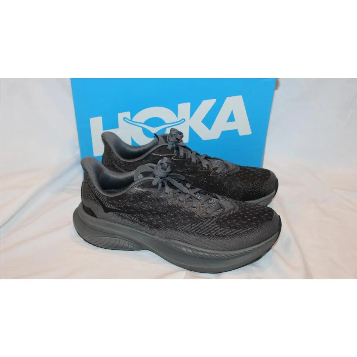 Hoka One Men`s Mach 6 Running Athletic Sneakers Bblc Black sz 10