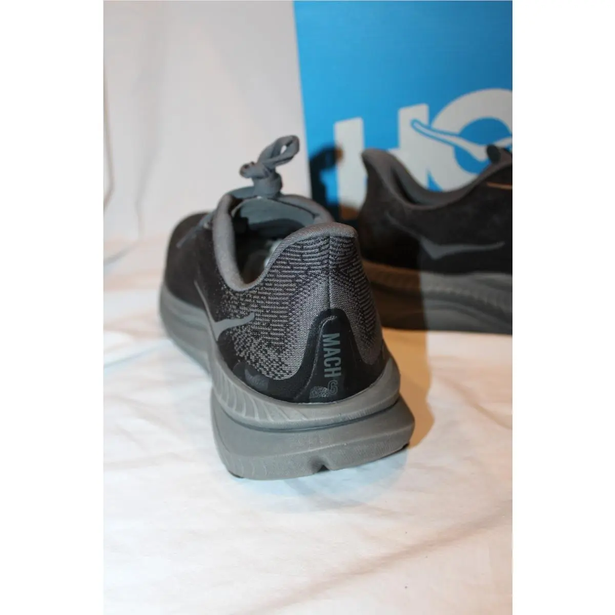 Hoka shoes - Mach 6 - Mach - Black 4