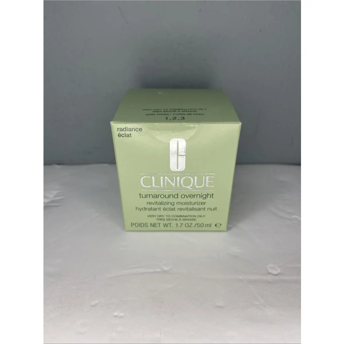 Clinique Turnaround Overnight Revitalizing Moisturizer 1.7 OZ /50ml