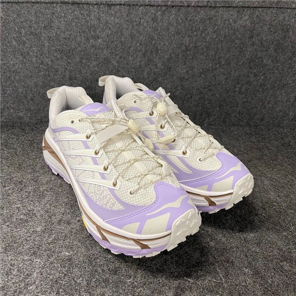 Hoka Mafate Three2 Wordmark Athletic Sneaker Unisex Size M10.5/W11.5