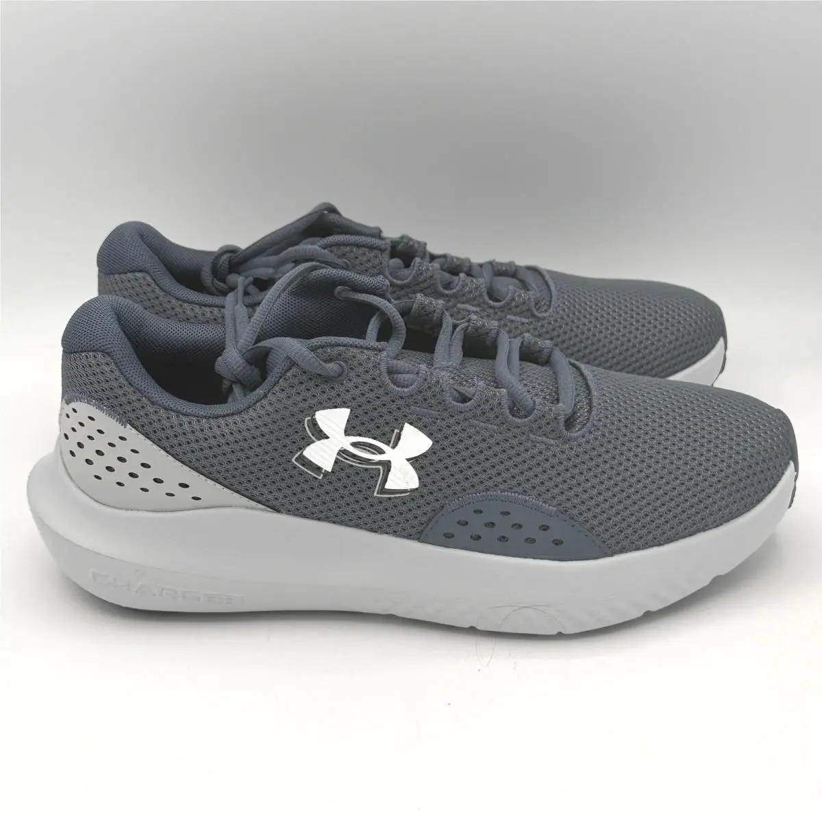 Under Armour Charged Surge 4 Shoes Mens Size 9 Grey Running 3027000-044