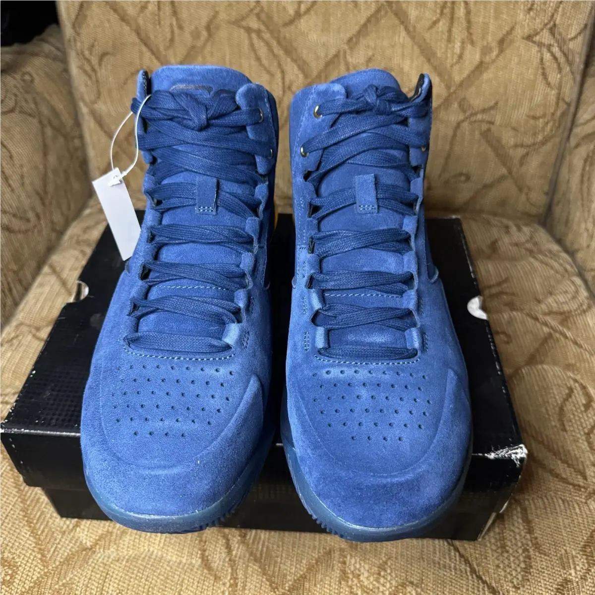 Under Armour shoes - Under Armour Curry 1 Lux - 1296617-997 - Blue, Manufacturer: Blackout Navy/Metallic Gold 2