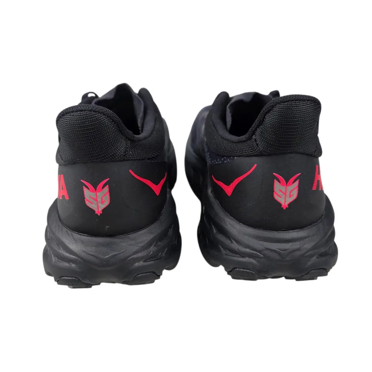Hoka shoes - Hoka One One Speedgoat 5 - 1133532 - Black 1
