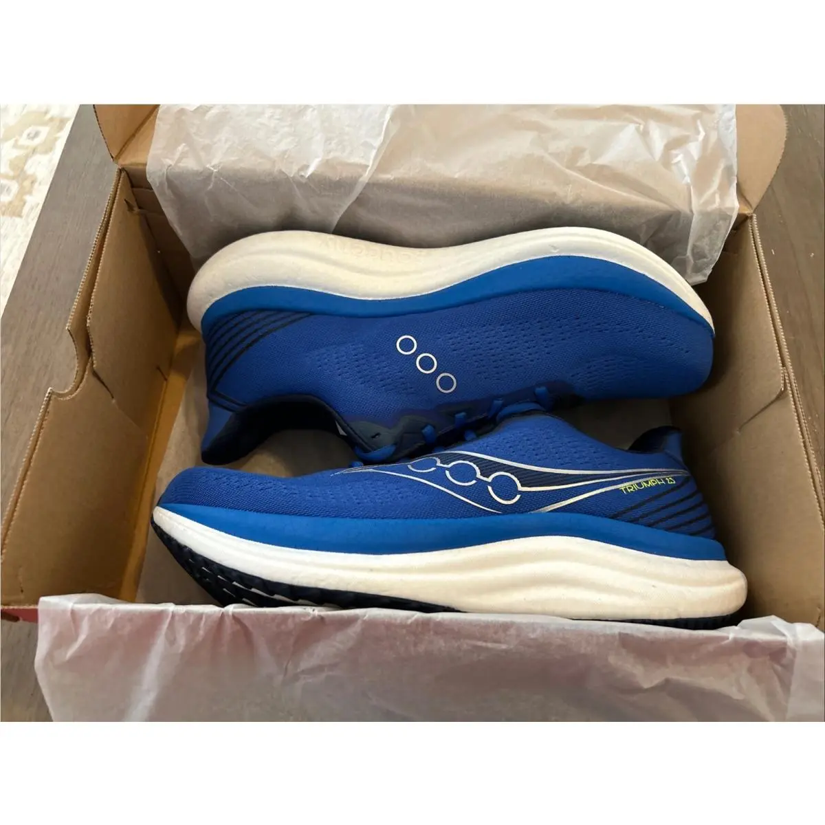 Saucony Men`s Triumph 23 Run Sneaker US Size 11.5 Color: Lapis Silver