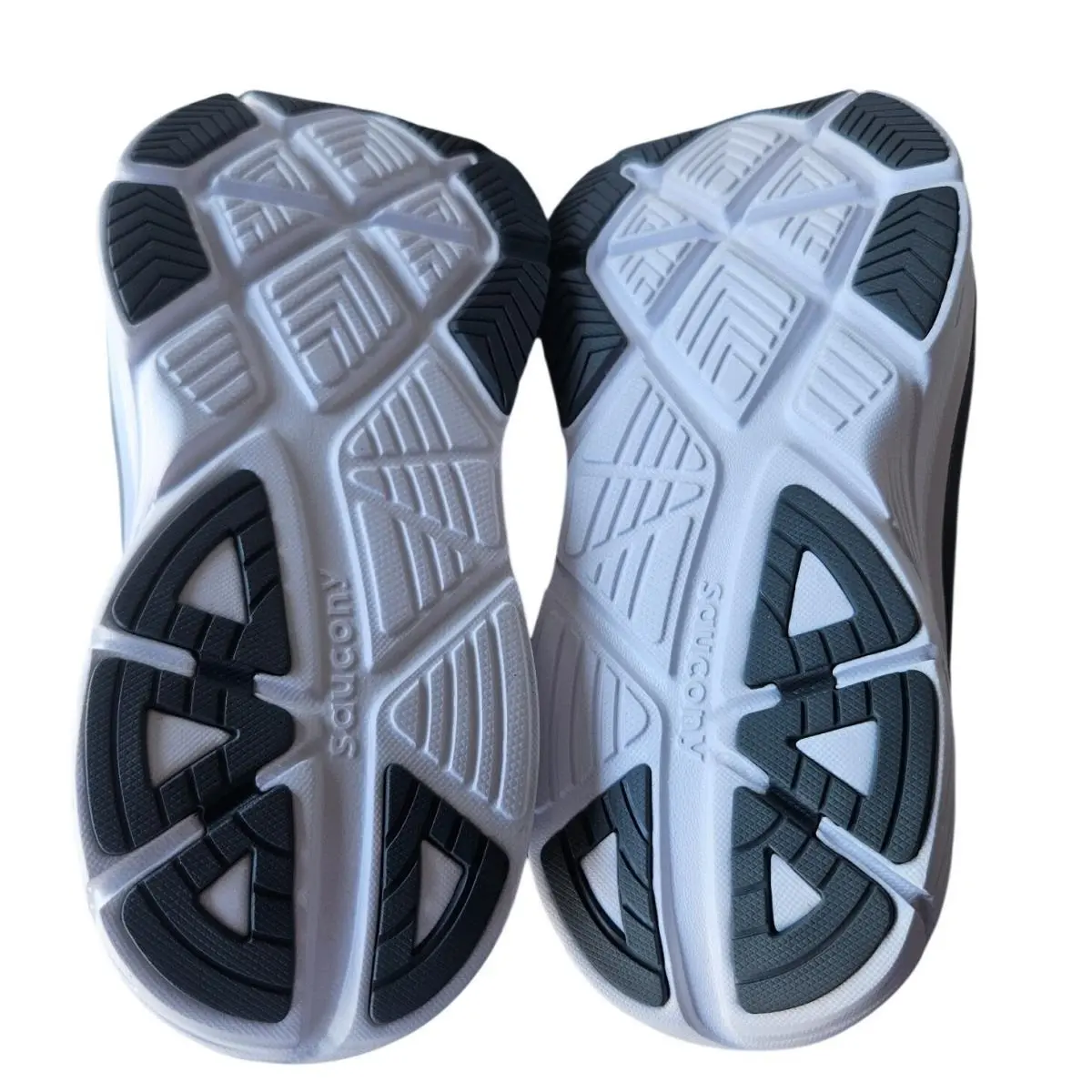 Saucony shoes - Saucony Guide 18 - Guide - Black 0