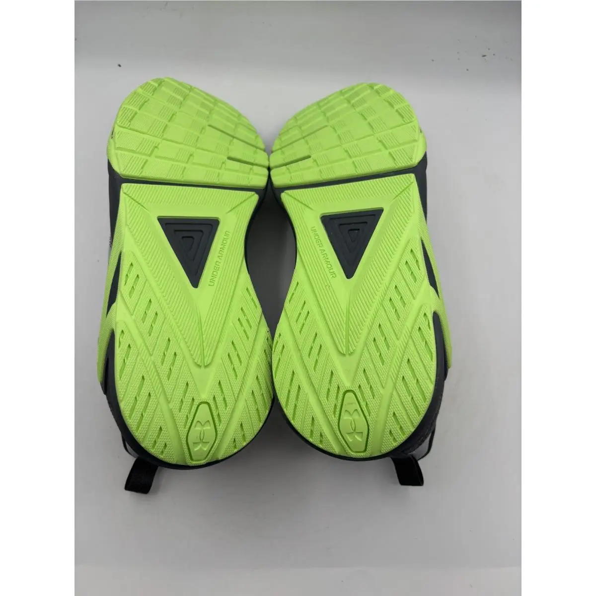 Under Armour shoes - UA Charged Commit TR 5 - Gray 4