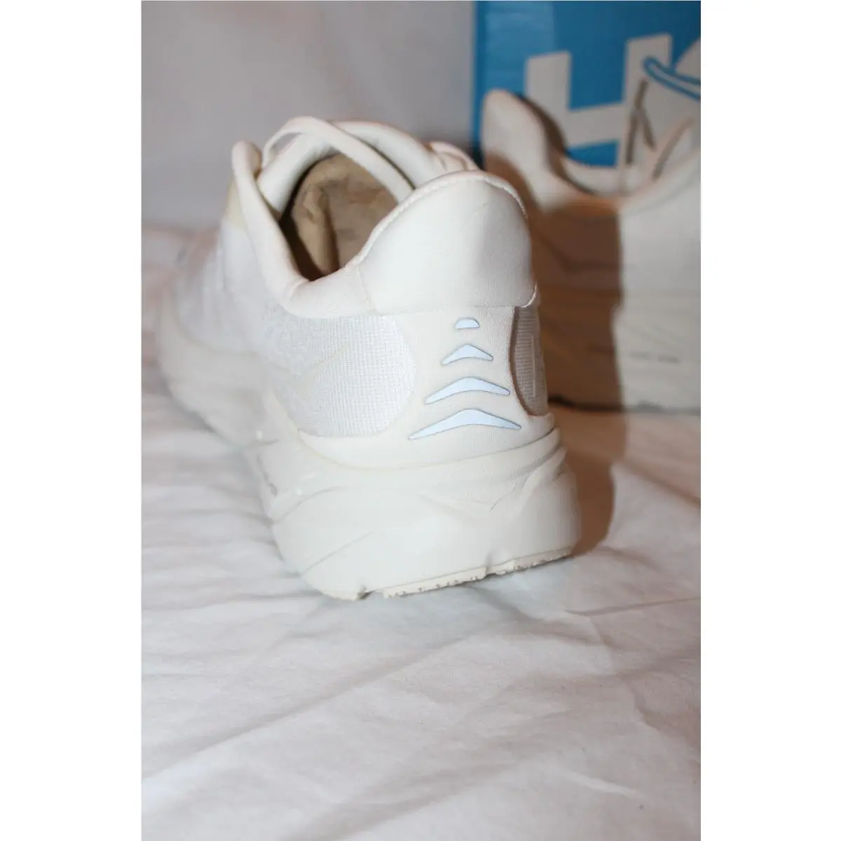 Hoka shoes - CLIFTON 8 - CLIFTON - White 5