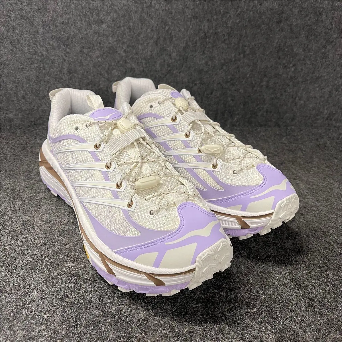 Hoka Mafate Three2 Wordmark Athletic Sneaker Unisex Size US M9/W10