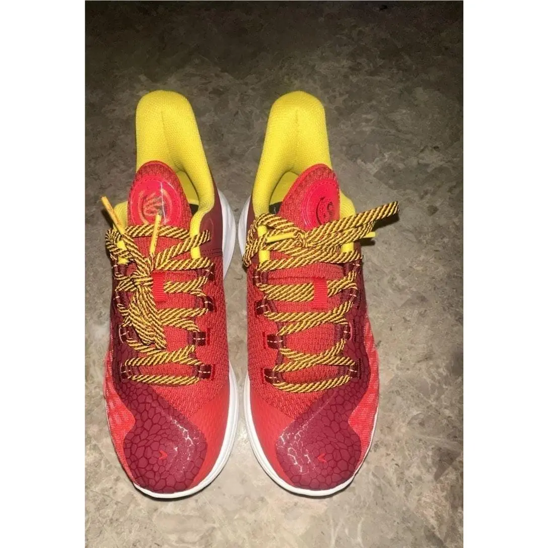 Bruce Lee x Under Armour Curry Flow 11 `fire` GS Basketball Shoes